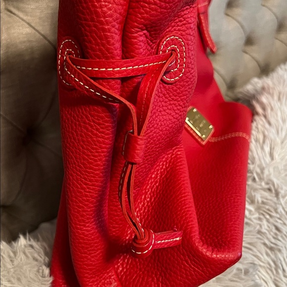 Dooney & Bourke Red Leather Bag EUC. Looks new!!!  Inside is perfect CLEAN - Picture 10 of 14